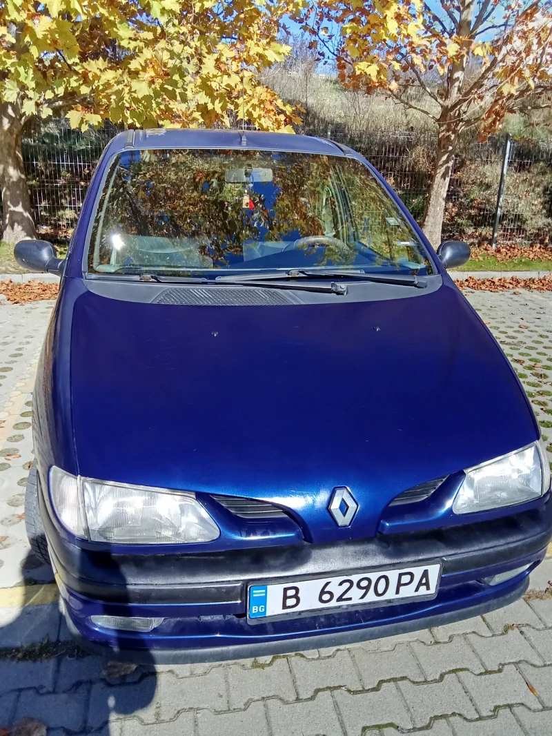 Renault Scenic, снимка 4 - Автомобили и джипове - 52589077