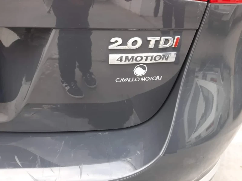 VW Passat B7 2.0TDI HIGHLINE 4x4, снимка 17 - Автомобили и джипове - 52338091