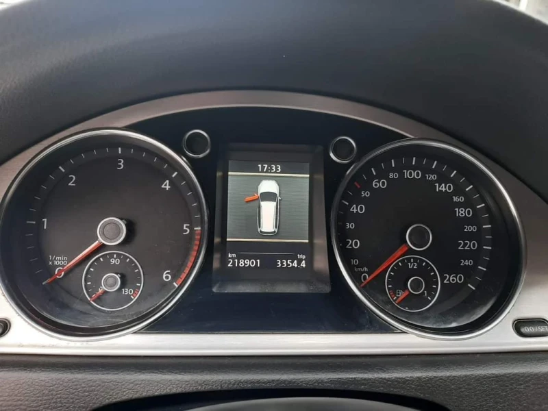 VW Passat B7 2.0TDI HIGHLINE 4x4, снимка 4 - Автомобили и джипове - 52338091