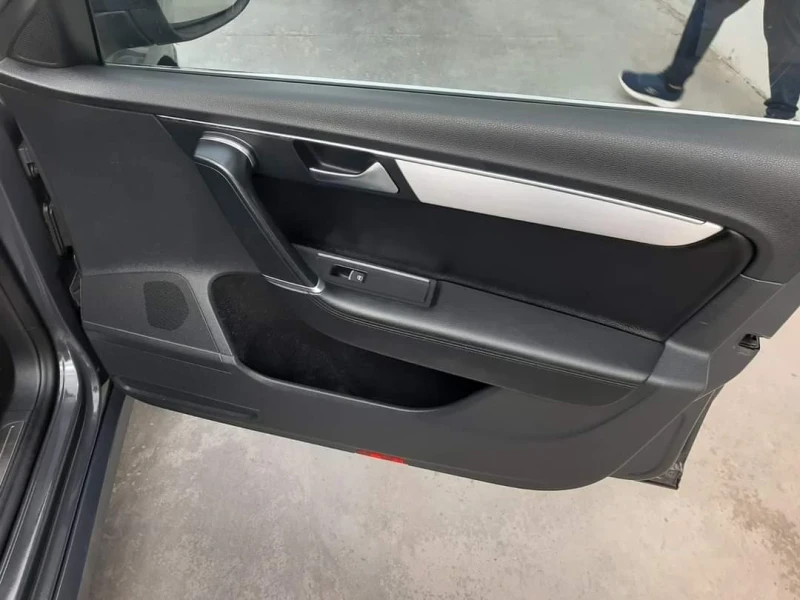 VW Passat B7 2.0TDI HIGHLINE 4x4, снимка 5 - Автомобили и джипове - 52338091