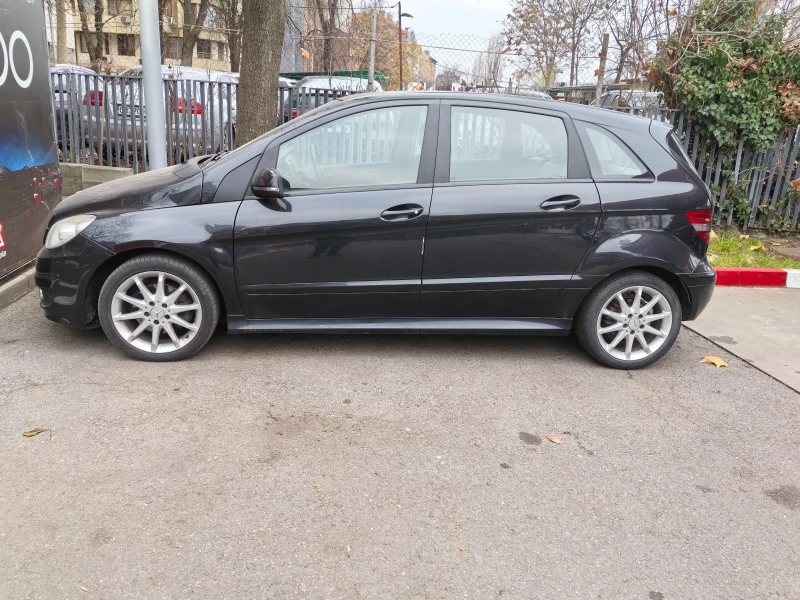 Mercedes-Benz 180, снимка 6 - Автомобили и джипове - 52771452