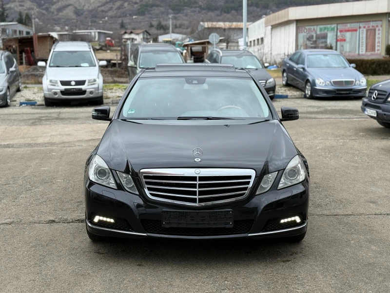 Mercedes-Benz E 350 Black/Памет/Обдух/, снимка 2 - Автомобили и джипове - 53233691