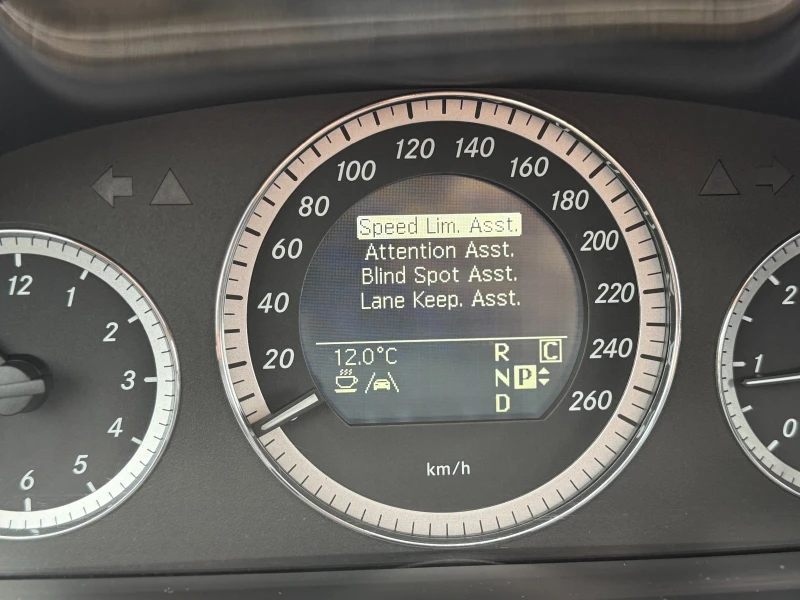 Mercedes-Benz E 350 Black/Памет/Обдух/, снимка 14 - Автомобили и джипове - 53233691