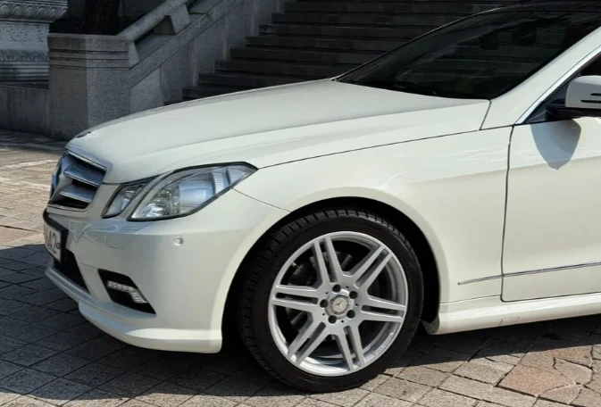 Mercedes-Benz E 350 Coupe - изображение 8