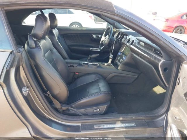 Ford Mustang EcoBoost Premium Convertible, снимка 10 - Автомобили и джипове - 54642390