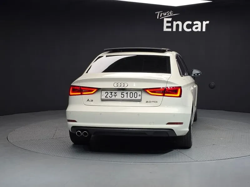 Audi A3 2.0 TDI, снимка 4 - Автомобили и джипове - 54971513