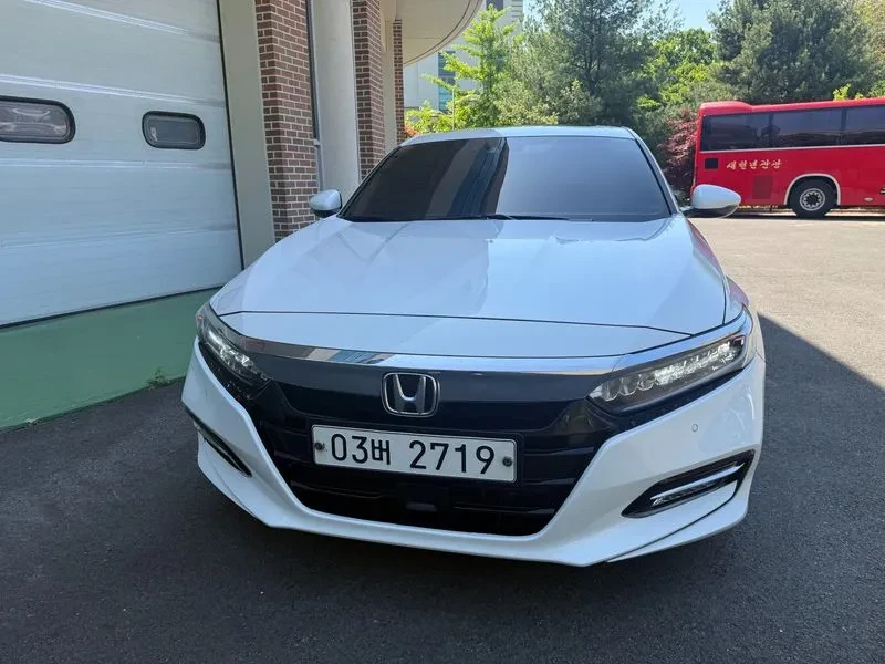 Honda Accord 10Th Generation 2.0 Hybrid Touring | Mobile.bg � ����������� 9