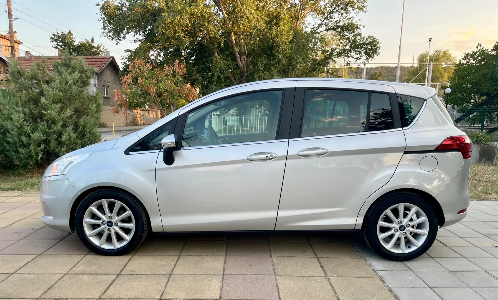 Ford B-Max 1.5* TDCI* 126000* км.* Реални*  - изображение 10