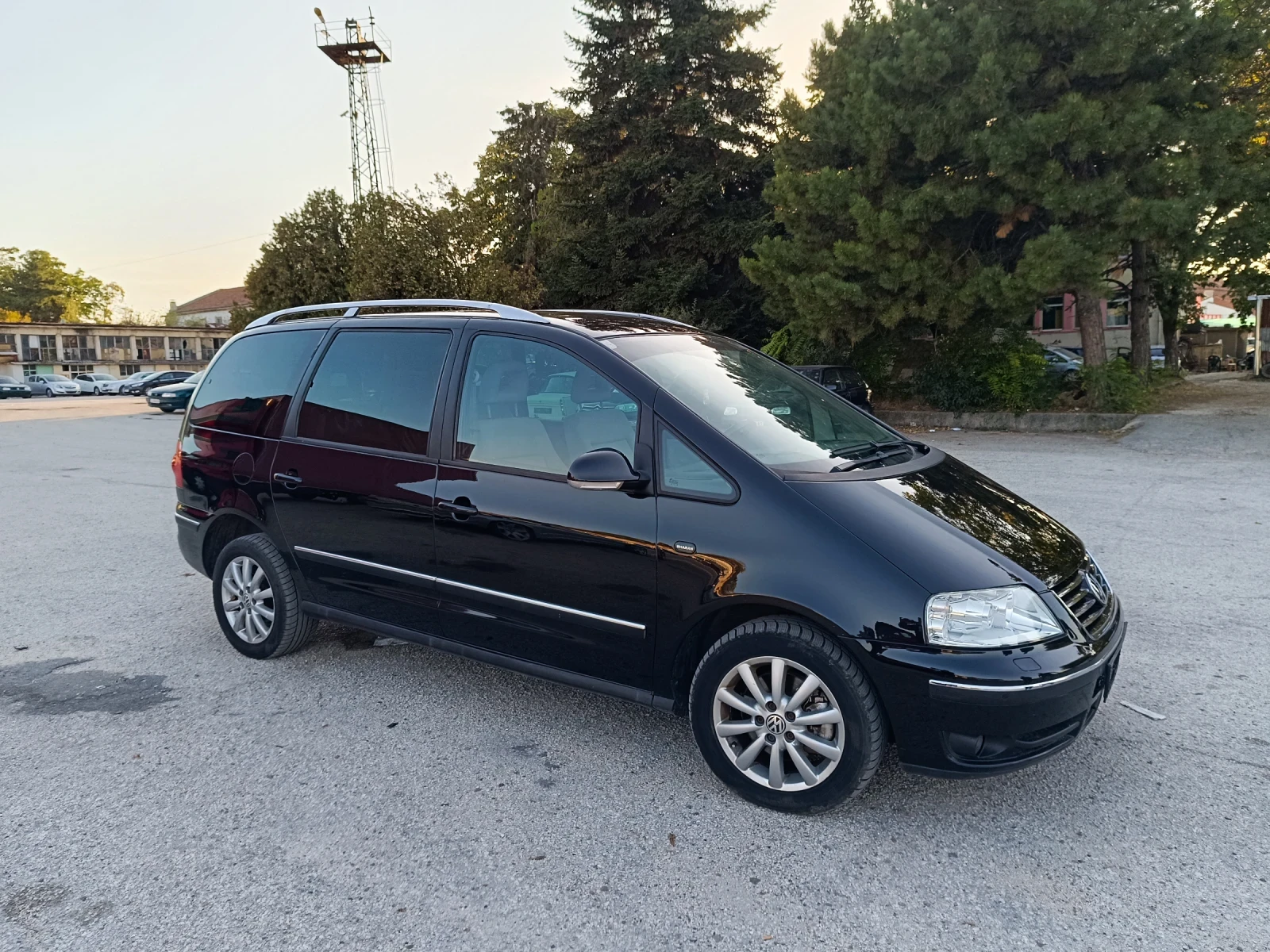 VW Sharan 2.0Tdi 8 klapana - изображение 2