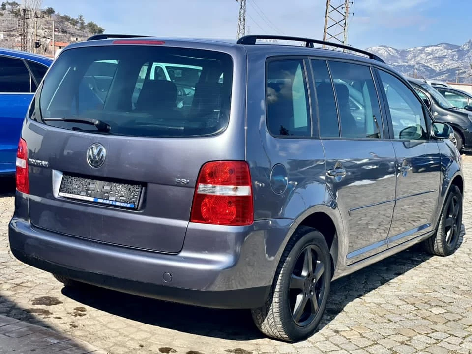 VW Touran 1.6 6-скорости - изображение 5