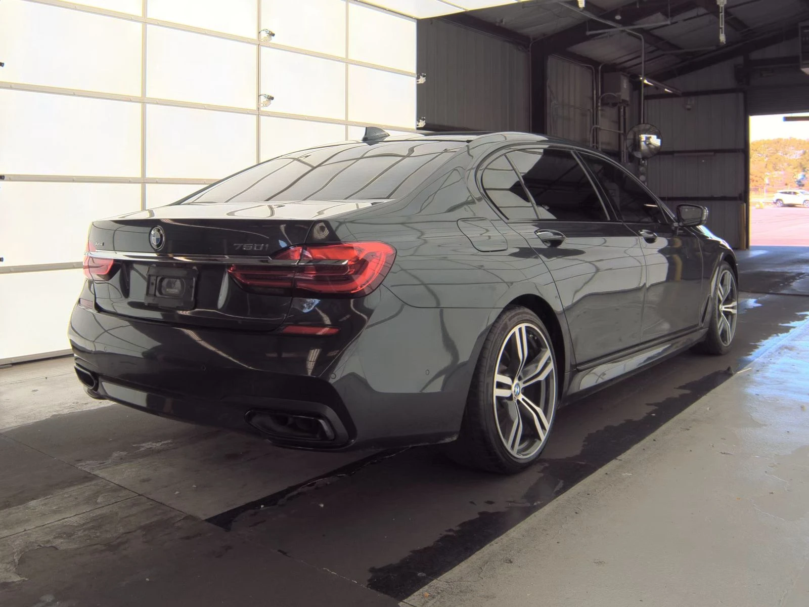 BMW 750 INDIVIDUAL* BOWERS&WILKINS* M PACK*  | Mobile.bg   4