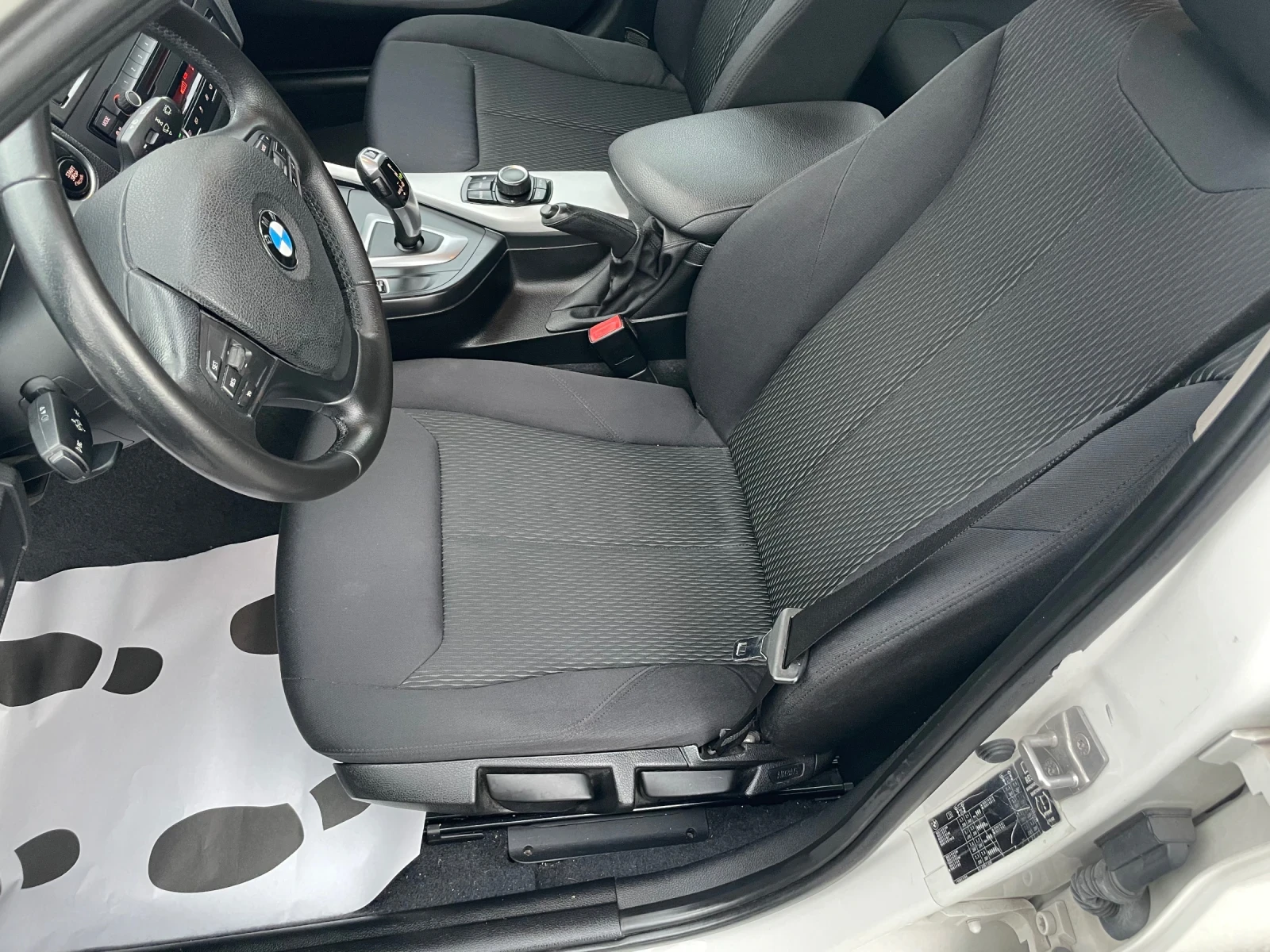 BMW 118 D AUTOMATIC ZF8 BI-XENON 143КС - изображение 10