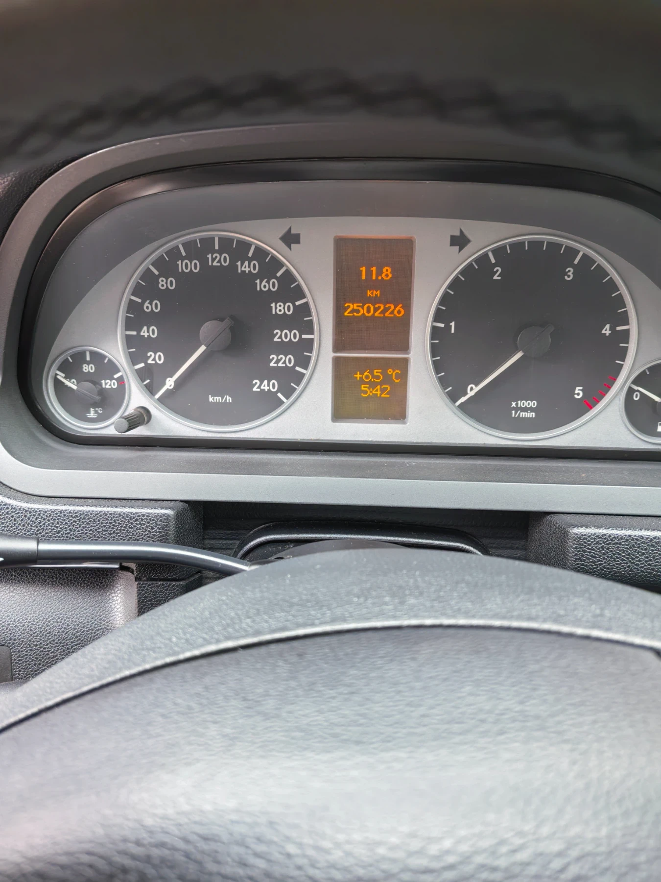 Mercedes-Benz 180 | Mobile.bg � ����������� 11