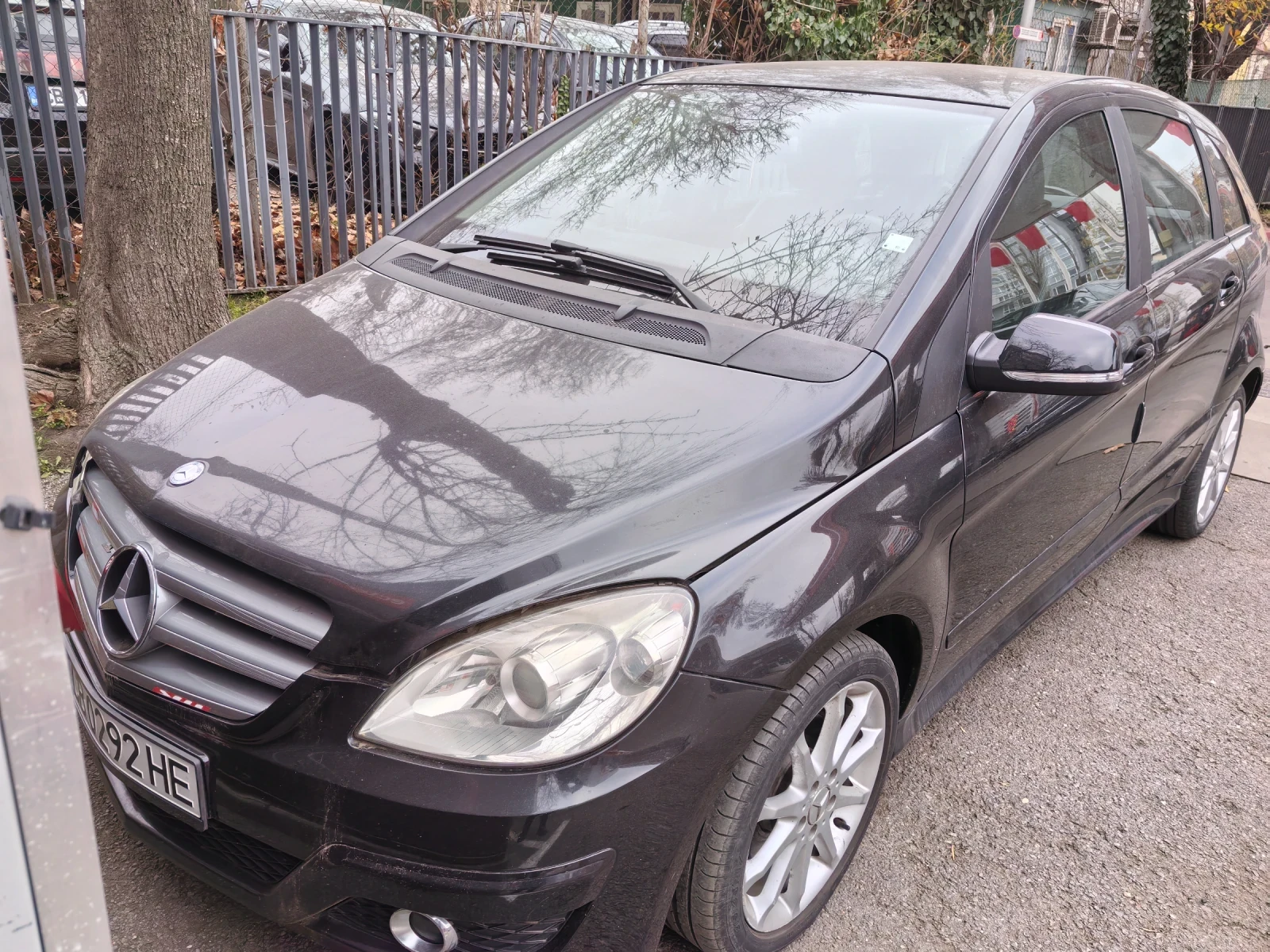 Mercedes-Benz 180  - изображение 2