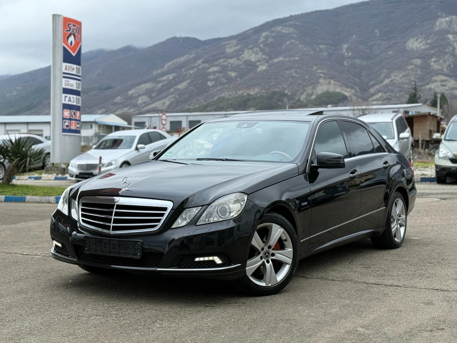 Mercedes-Benz E 350 Black/�����/�����/ | Mobile.bg � ����������� 1