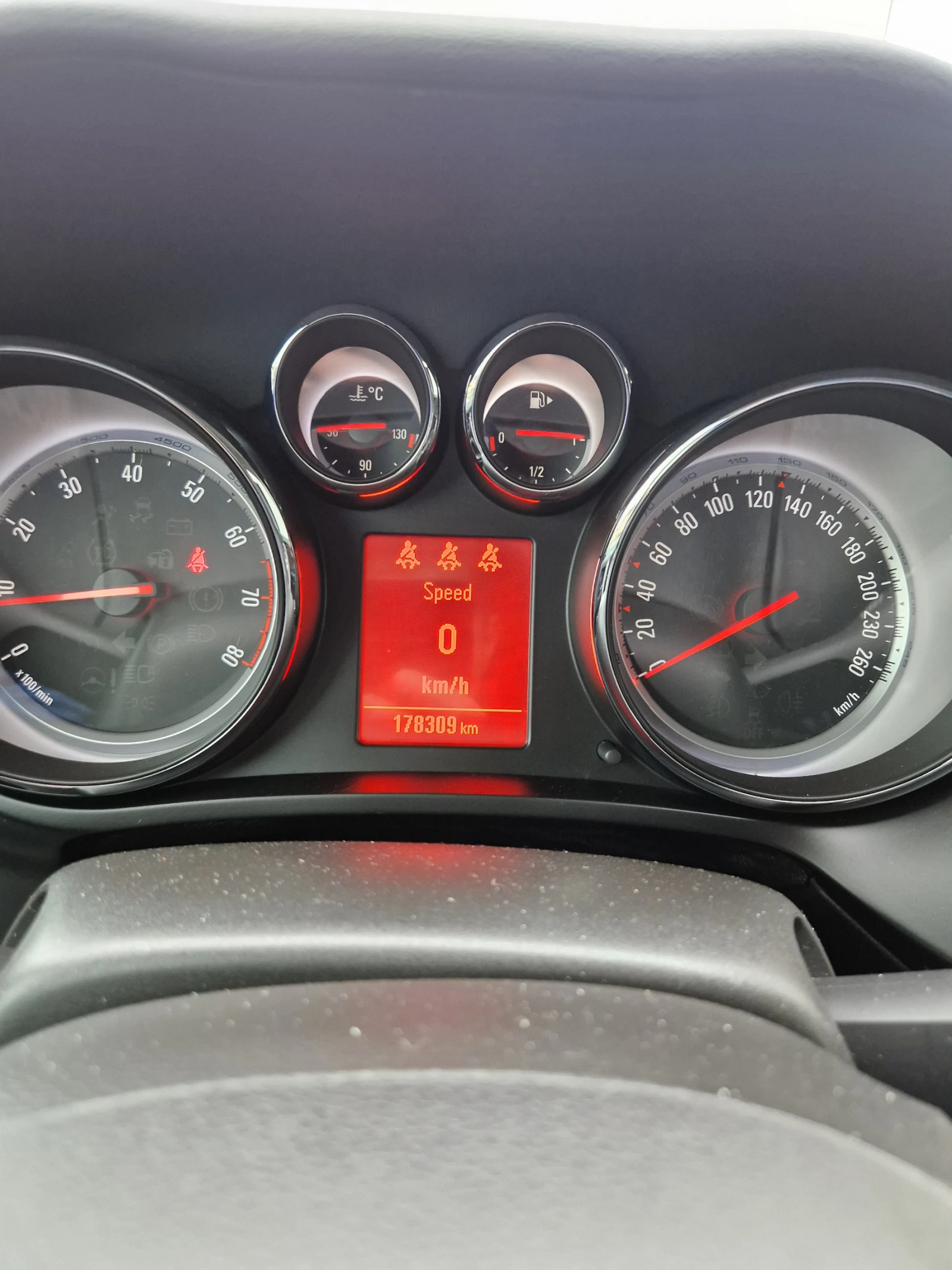 Opel Zafira C Tourer | Mobile.bg � ����������� 10