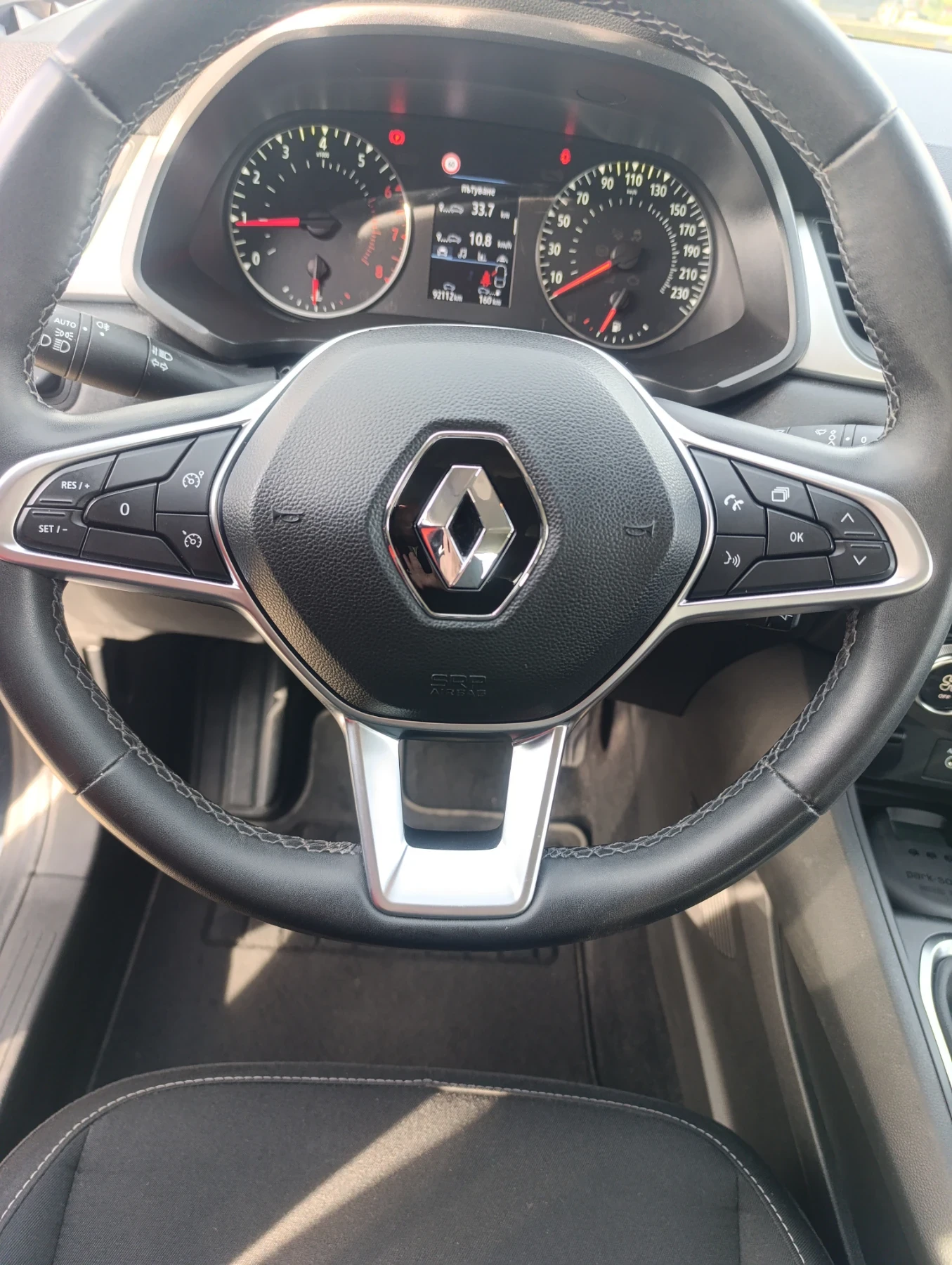 Renault Captur 1.0 TCe - изображение 9