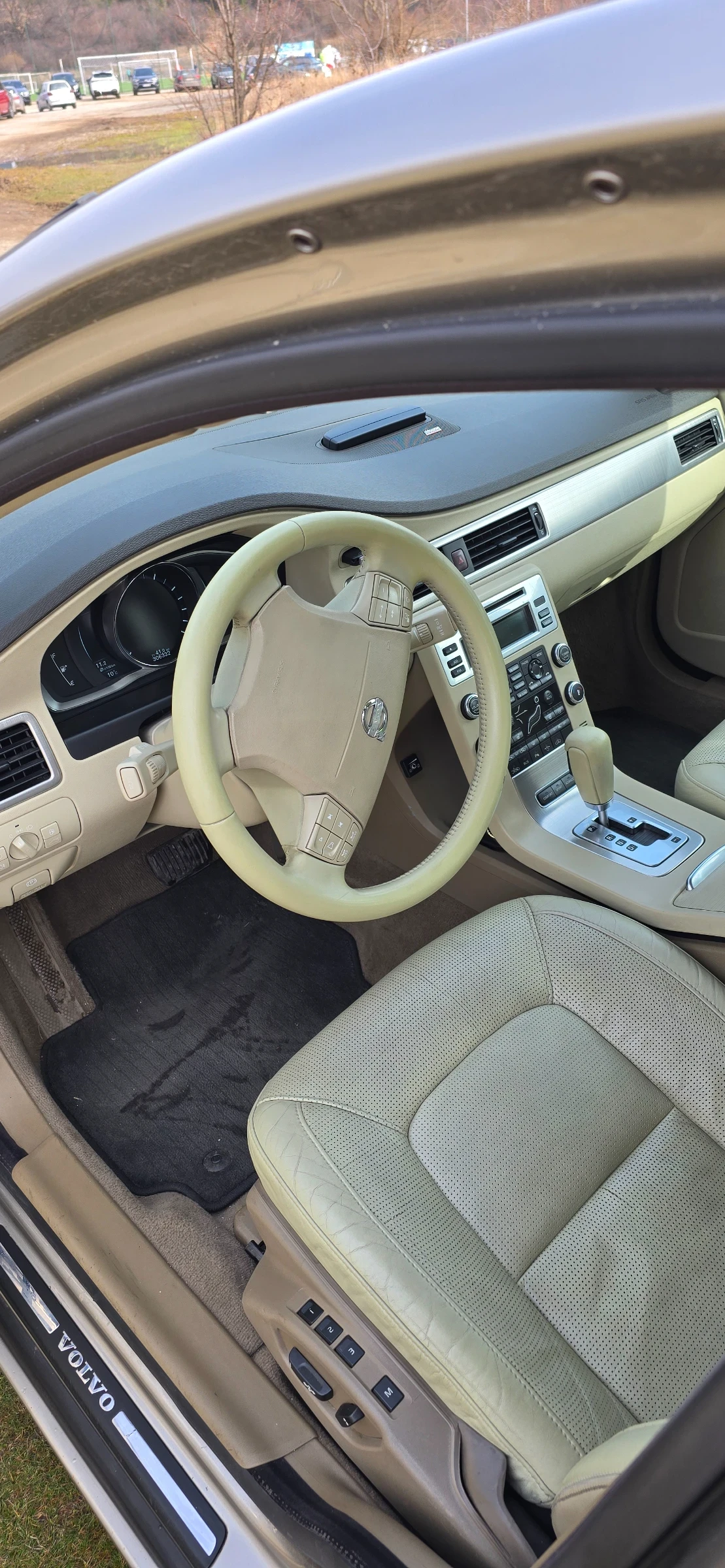 Volvo V70 T6 AWD - изображение 5