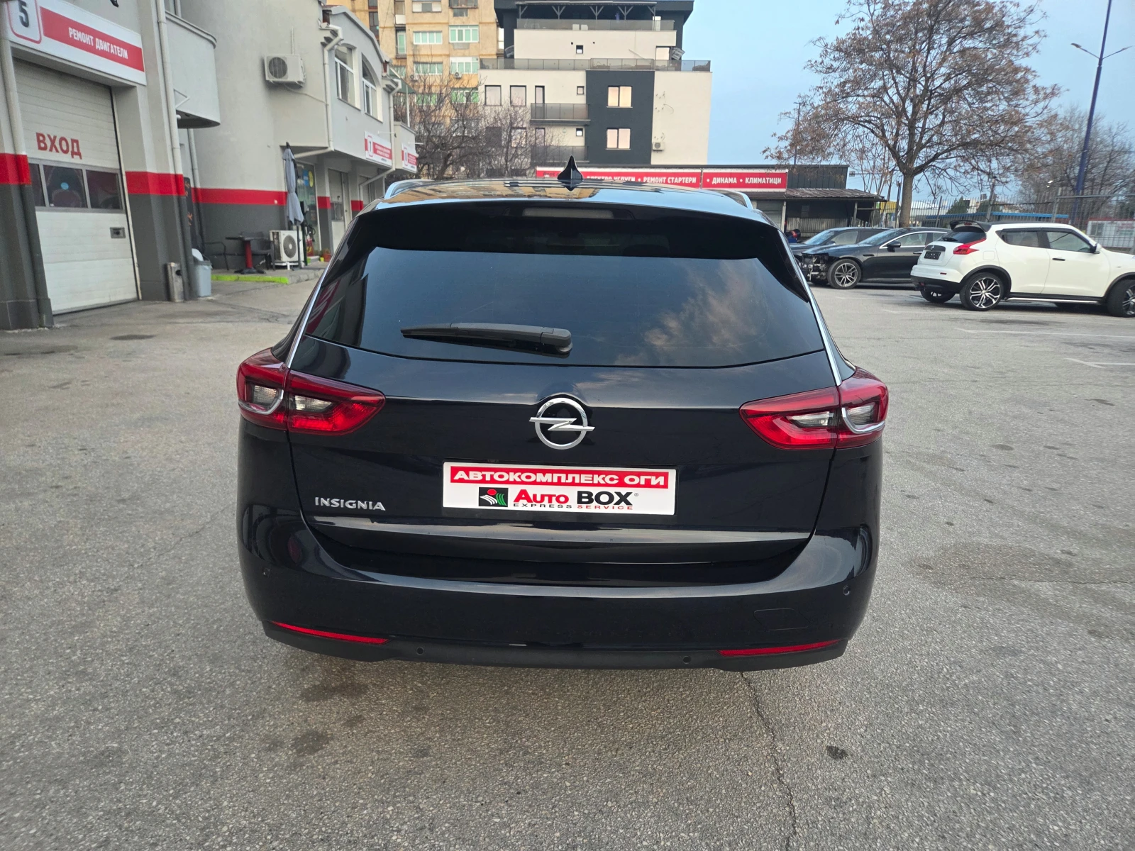 Opel Insignia 2.0d (170 Hp) AT/Navi/Камера/HEAD-UP/Keyless - изображение 4