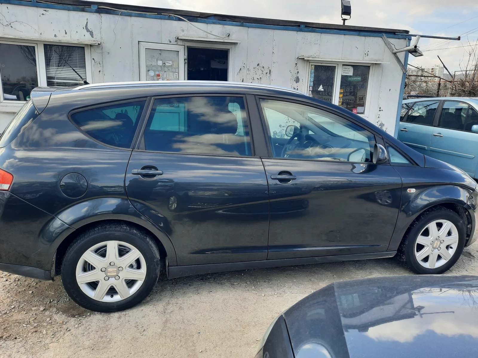 Seat Altea 2.0TDI АВТОМАТ ХL, снимка 5 - Автомобили и джипове - 54049629