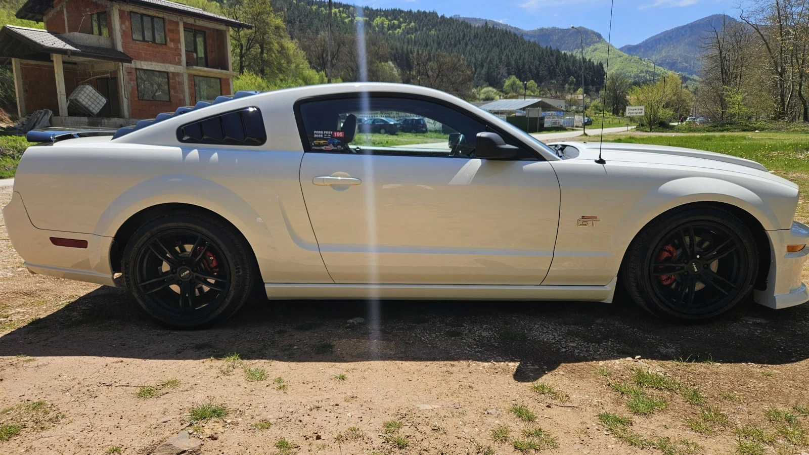 Ford Mustang V-8 4.6L S197 GT, снимка 3 - Автомобили и джипове - 54303506