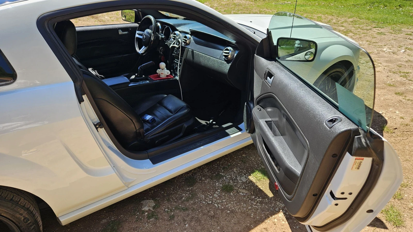 Ford Mustang V-8 4.6L S197 GT, снимка 11 - Автомобили и джипове - 54303506