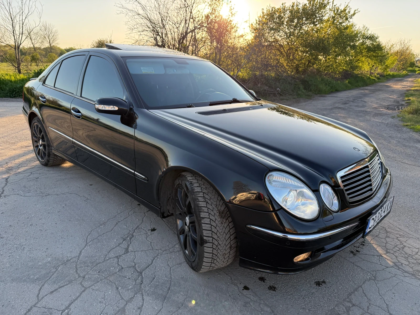 Mercedes-Benz E 500 Е500 газ. инж., снимка 7 - Автомобили и джипове - 54322431