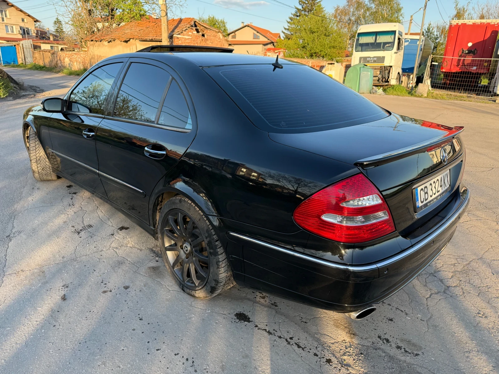 Mercedes-Benz E 500 Е500 газ. инж., снимка 2 - Автомобили и джипове - 54322431