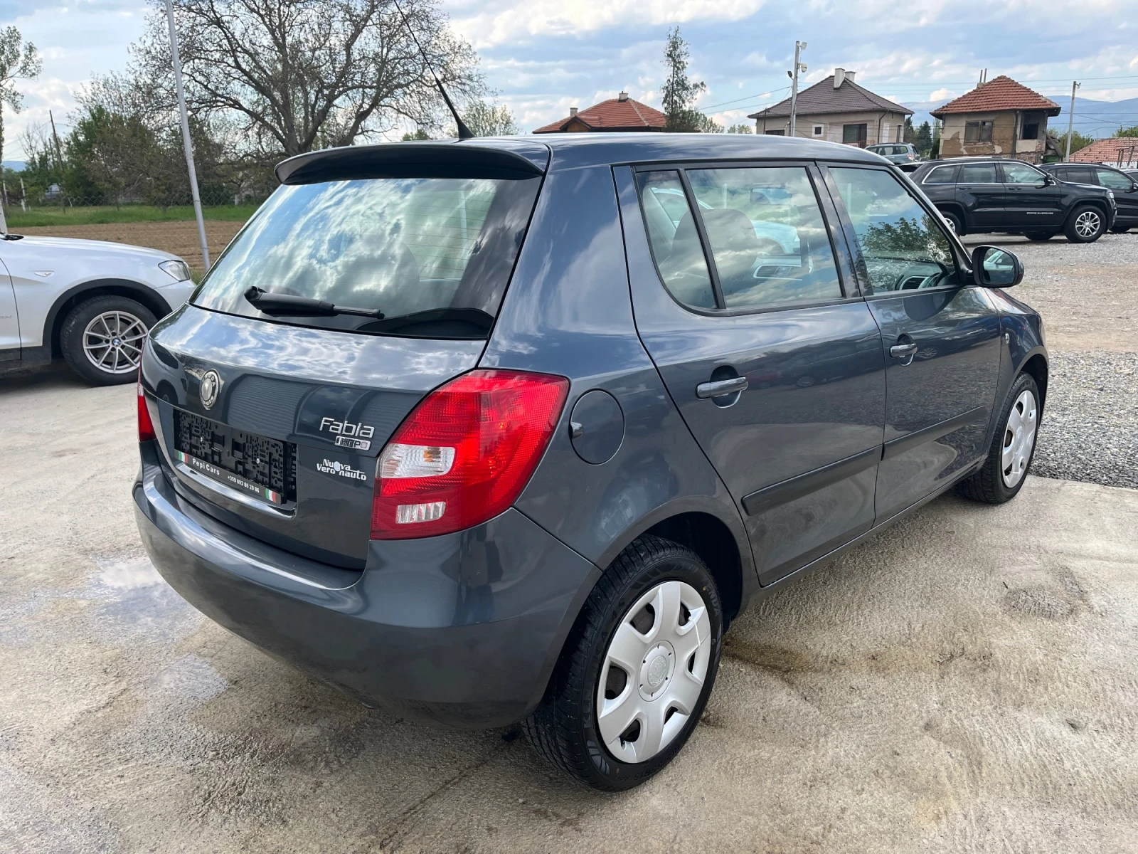 Skoda Fabia 1.2i GPL, снимка 4 - Автомобили и джипове - 54349301