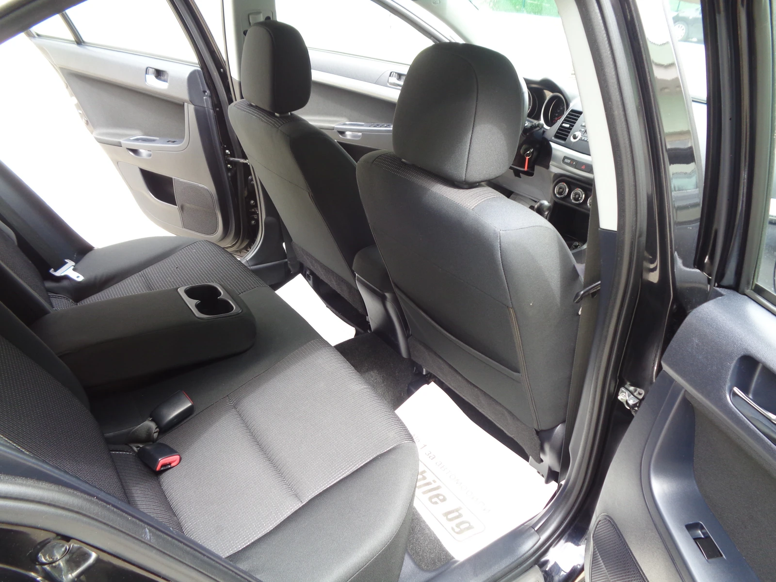 Mitsubishi Lancer 1.8DI-D-150-CH-BARTER-LIZING, снимка 13 - Автомобили и джипове - 54652042