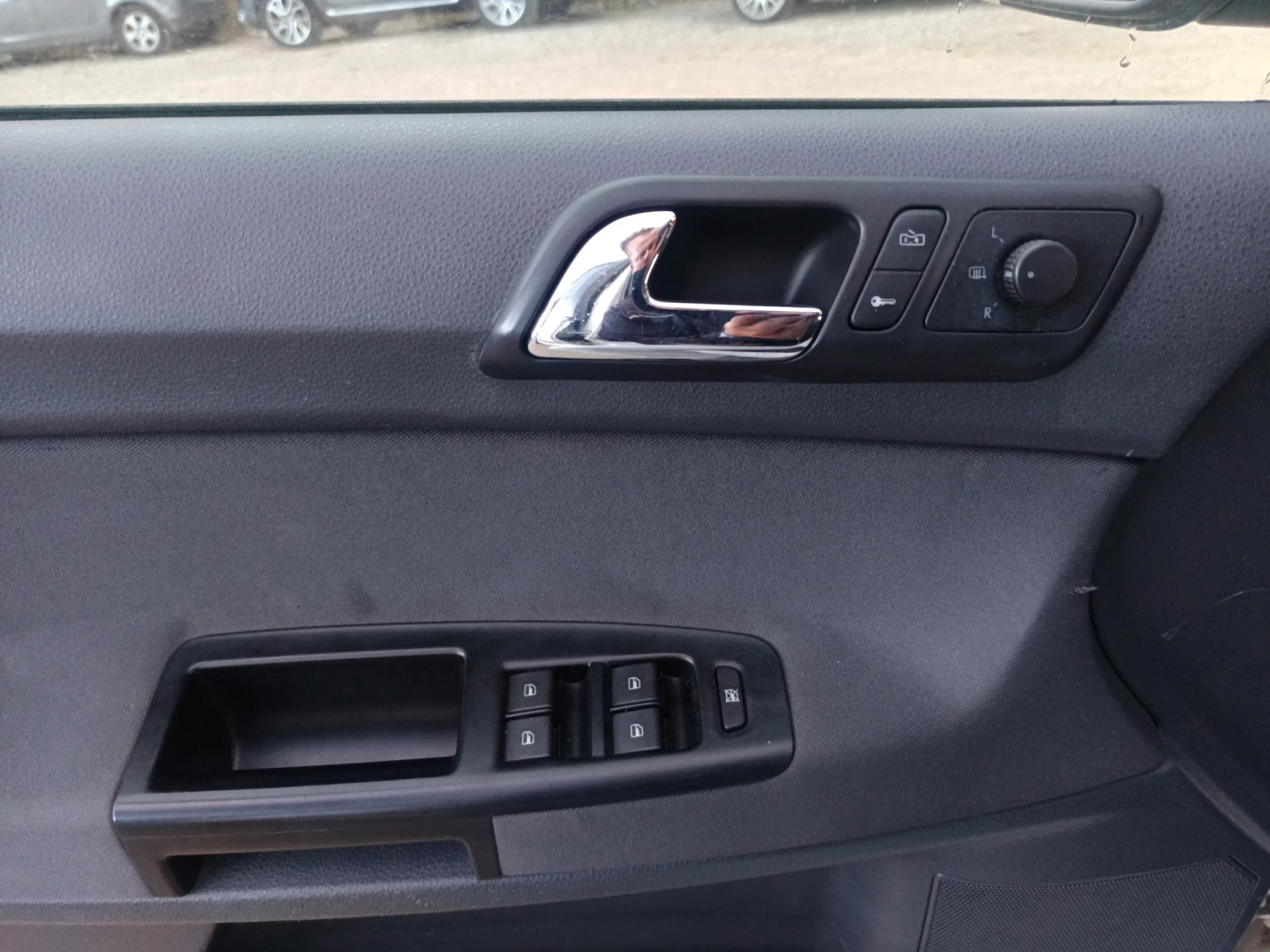 VW Polo TDI, снимка 11 - Автомобили и джипове - 54777236