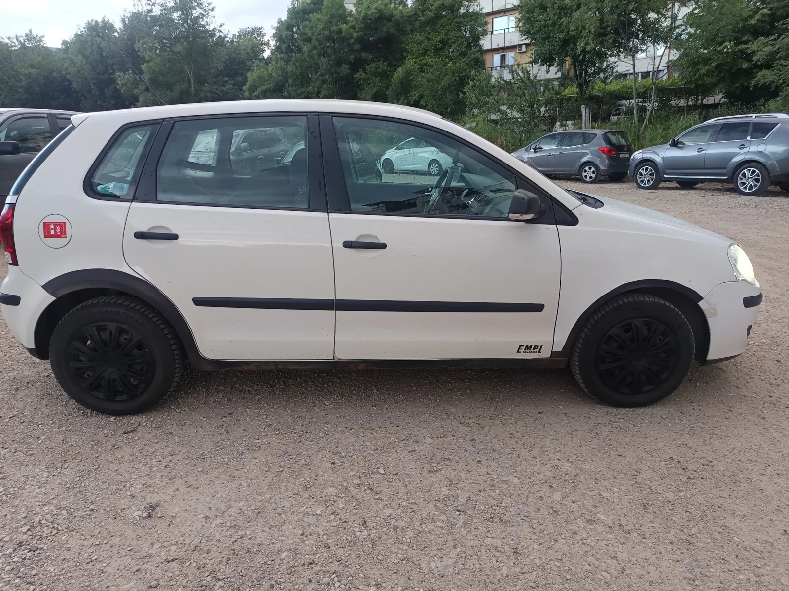 VW Polo TDI, снимка 8 - Автомобили и джипове - 54777236