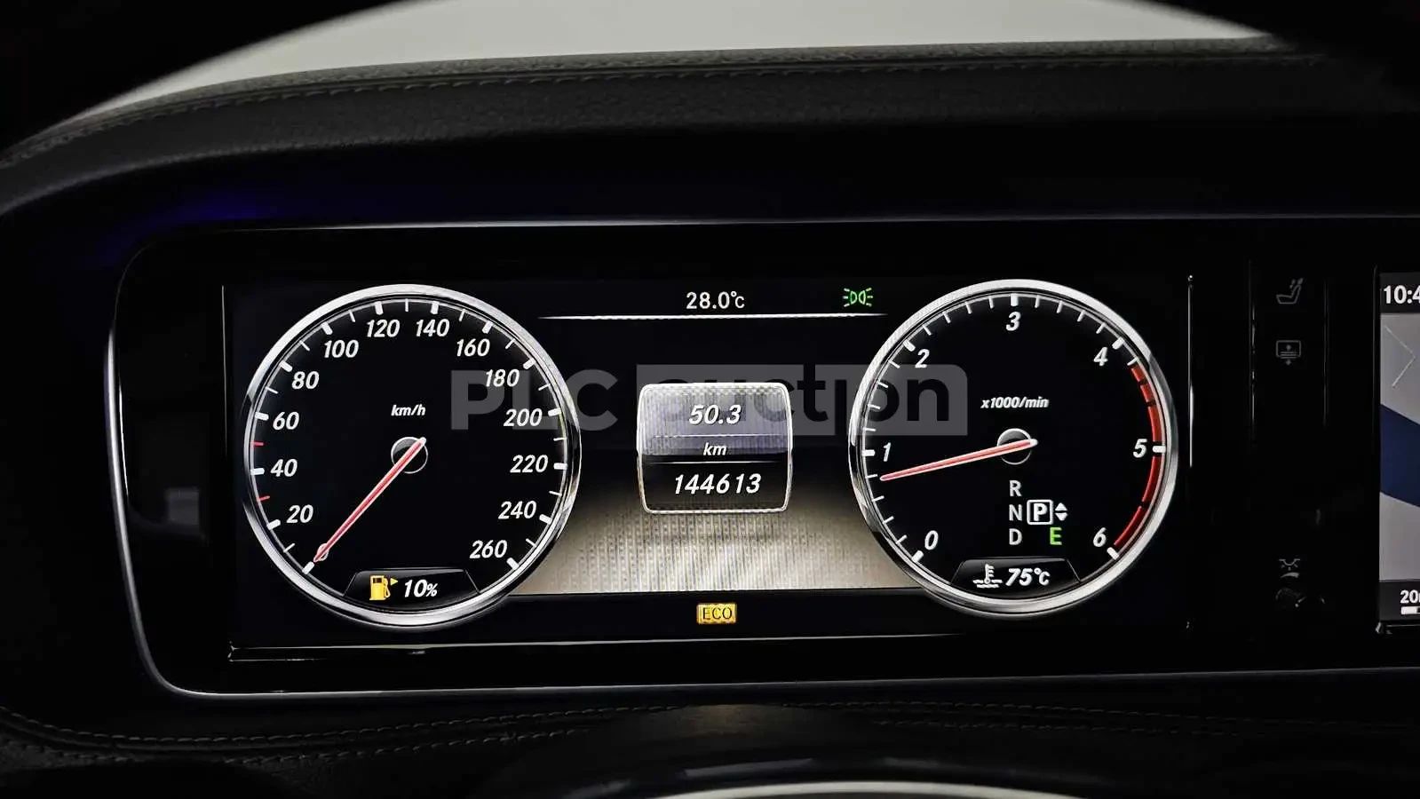Mercedes-Benz S 350 BLUETEC/AMG LINE/PANORAMA/360CAM/BURMESTER, снимка 8 - Автомобили и джипове - 55218771