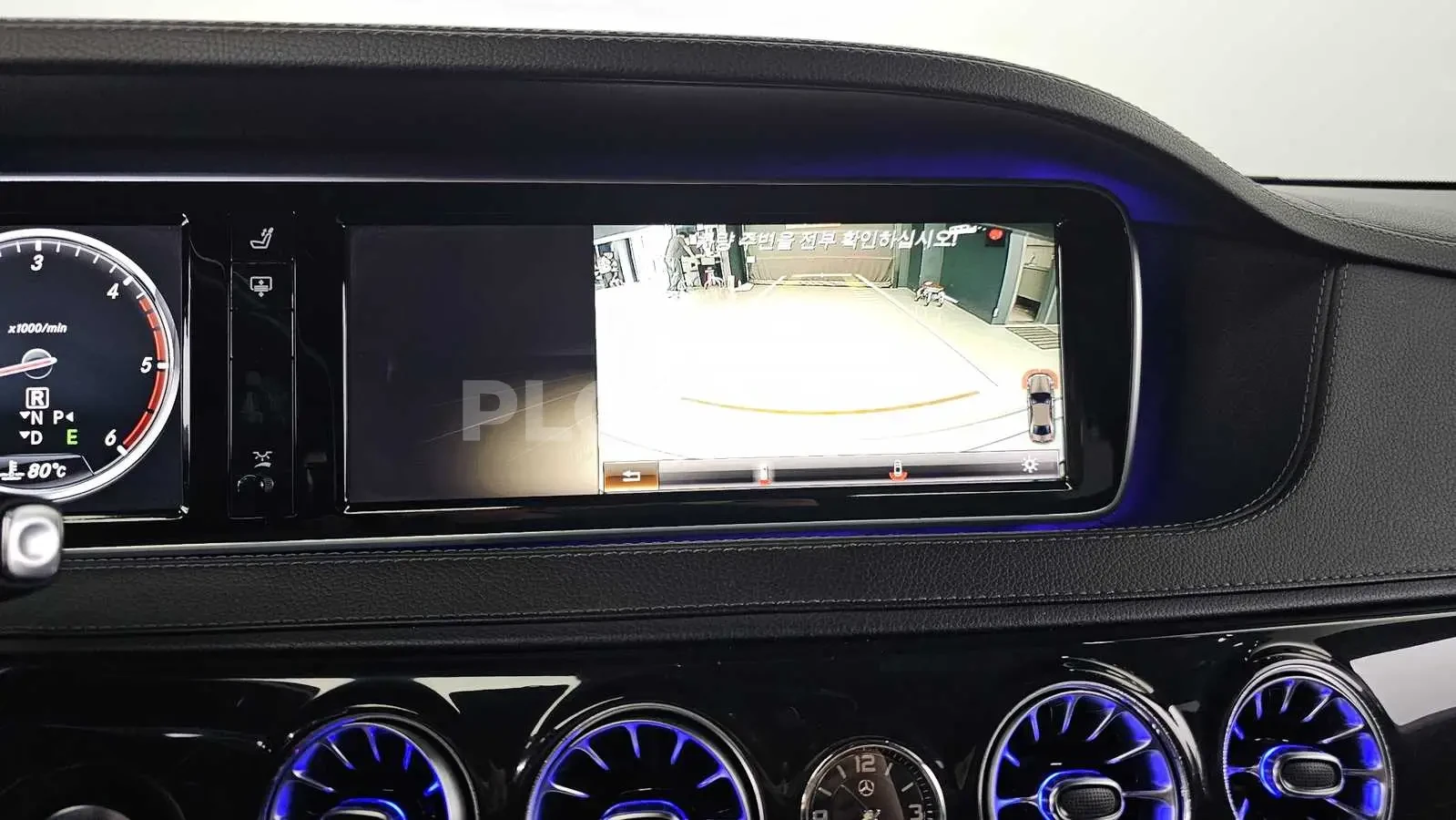 Mercedes-Benz S 350 BLUETEC/AMG LINE/PANORAMA/360CAM/BURMESTER, снимка 14 - Автомобили и джипове - 55218771