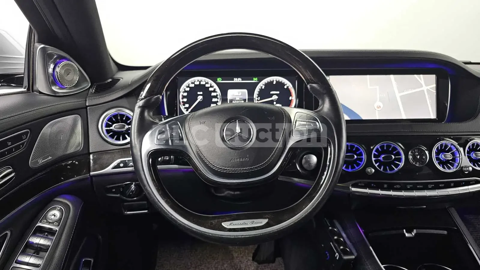 Mercedes-Benz S 350 BLUETEC/AMG LINE/PANORAMA/360CAM/BURMESTER, снимка 12 - Автомобили и джипове - 55218771