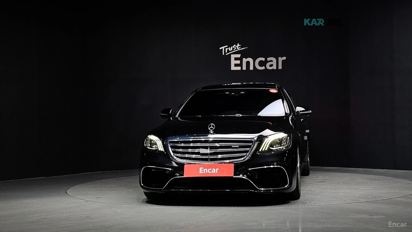 Mercedes-Benz S 63 AMG 4MATIC+ * КОЖА* ПОДГРЕВ* ОБДУХВ* BURMASTER* PANO* , снимка 3 - Автомобили и джипове - 55246026