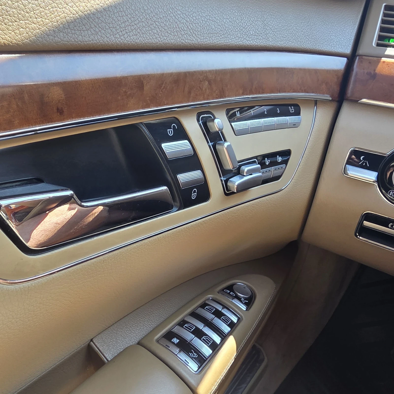 Mercedes-Benz S 500 4matic LPG, снимка 14 - Автомобили и джипове - 55249349