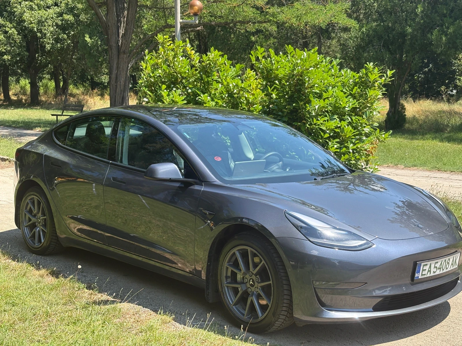Tesla Model 3, снимка 2 - Автомобили и джипове - 55278177