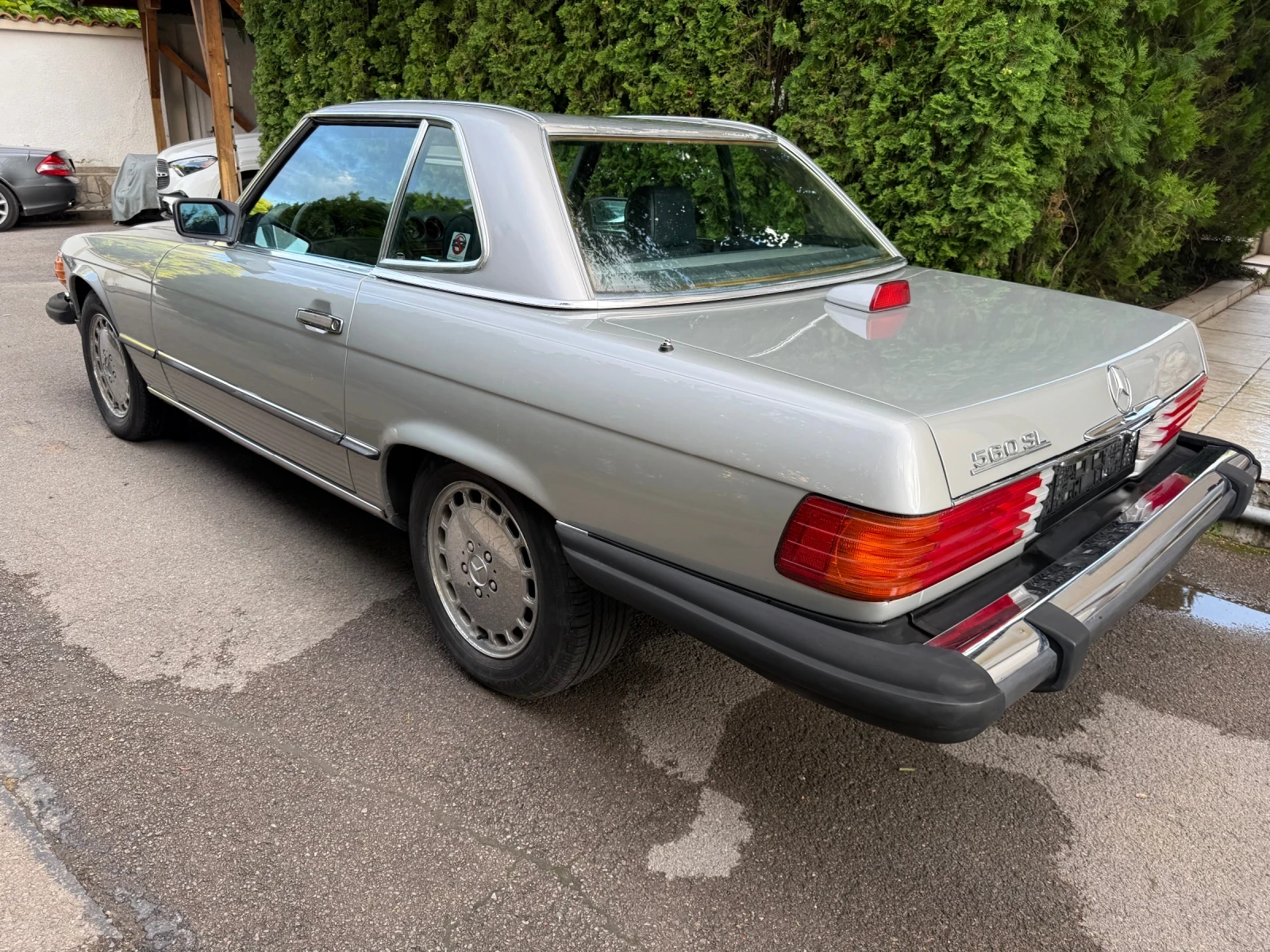 Mercedes-Benz SL 560 SL, снимка 4 - Автомобили и джипове - 55320308