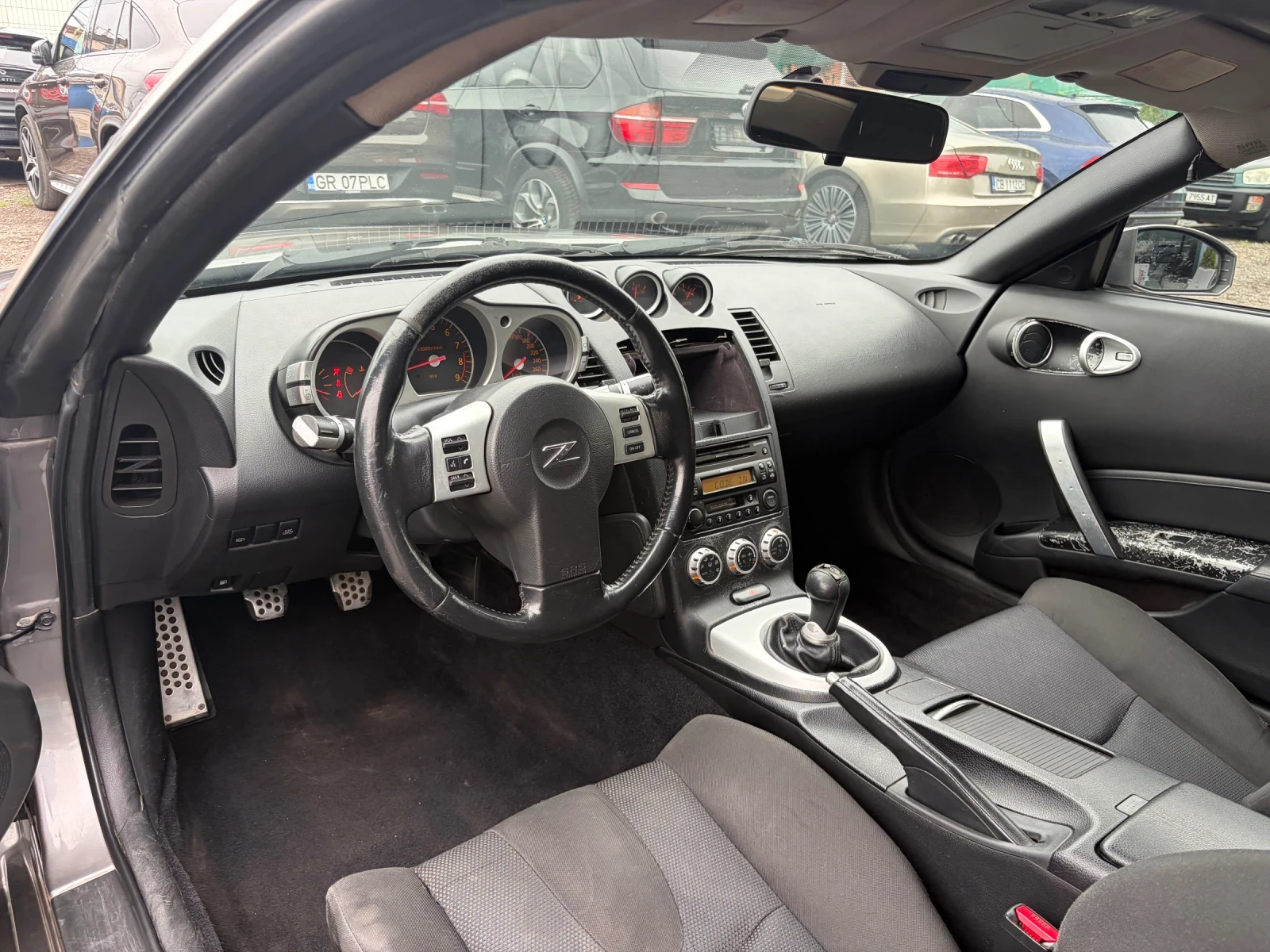 Nissan 350z, снимка 8 - Автомобили и джипове - 55439249