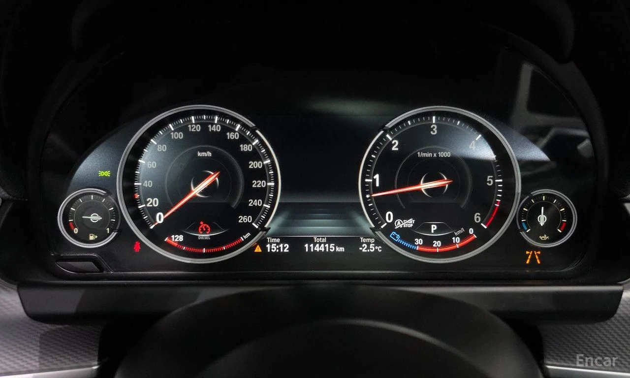 BMW 640 * ФИКСИРАНА ЦЕНА ДО БЪЛГАРИЯ * АВТОКРЕДИТ, снимка 9 - Автомобили и джипове - 55452379