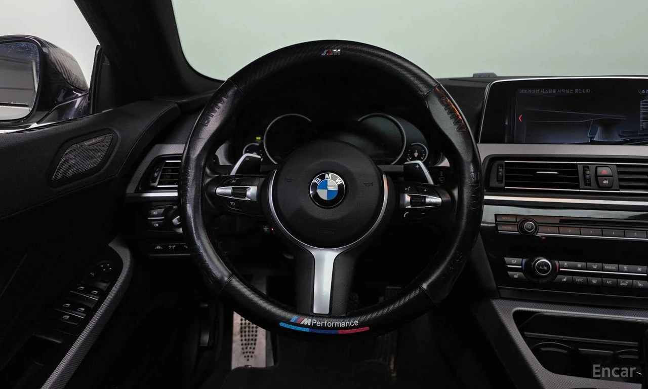 BMW 640 * ФИКСИРАНА ЦЕНА ДО БЪЛГАРИЯ * АВТОКРЕДИТ, снимка 14 - Автомобили и джипове - 55452379