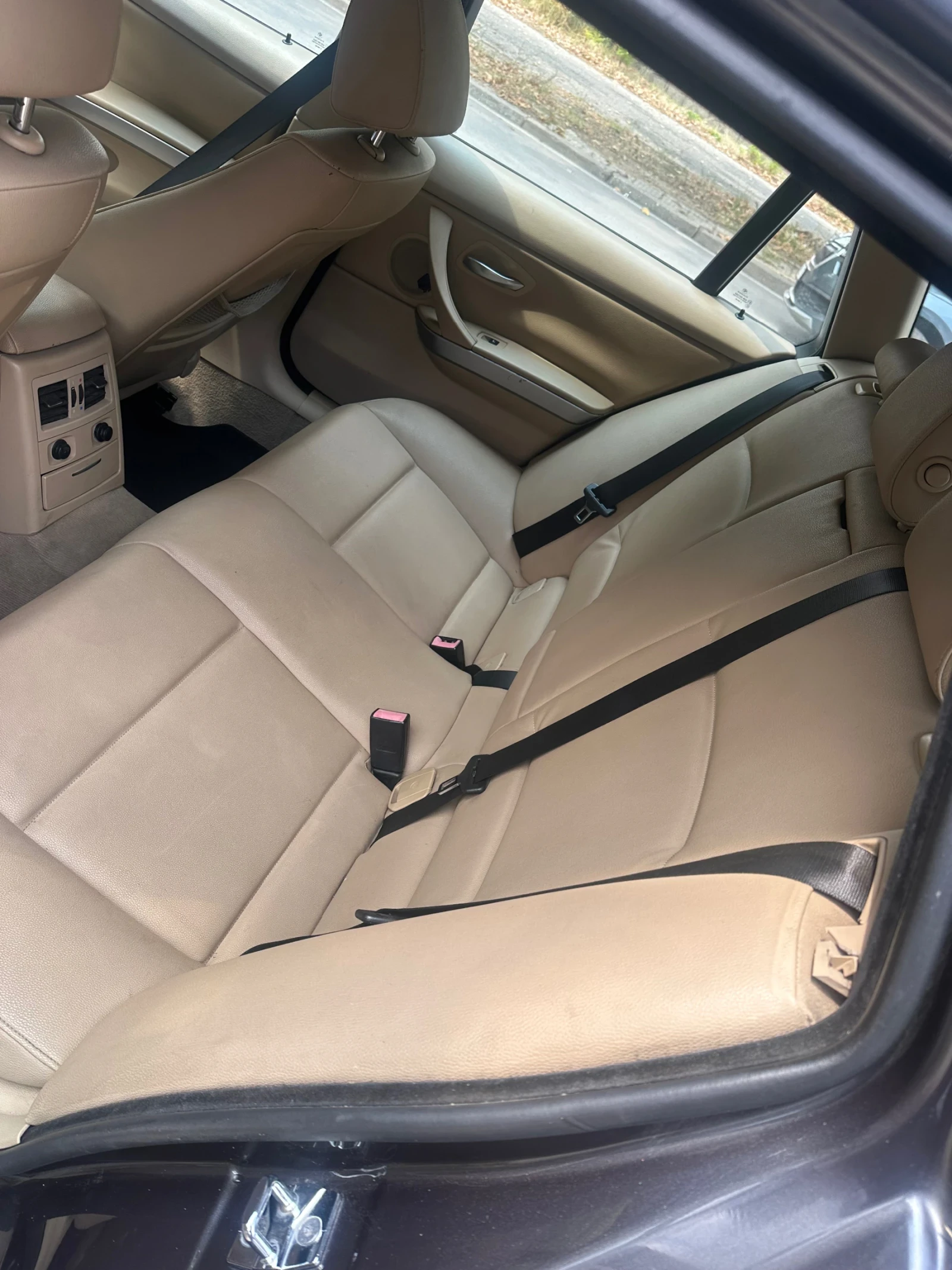 BMW 320, снимка 4 - Автомобили и джипове - 55663154