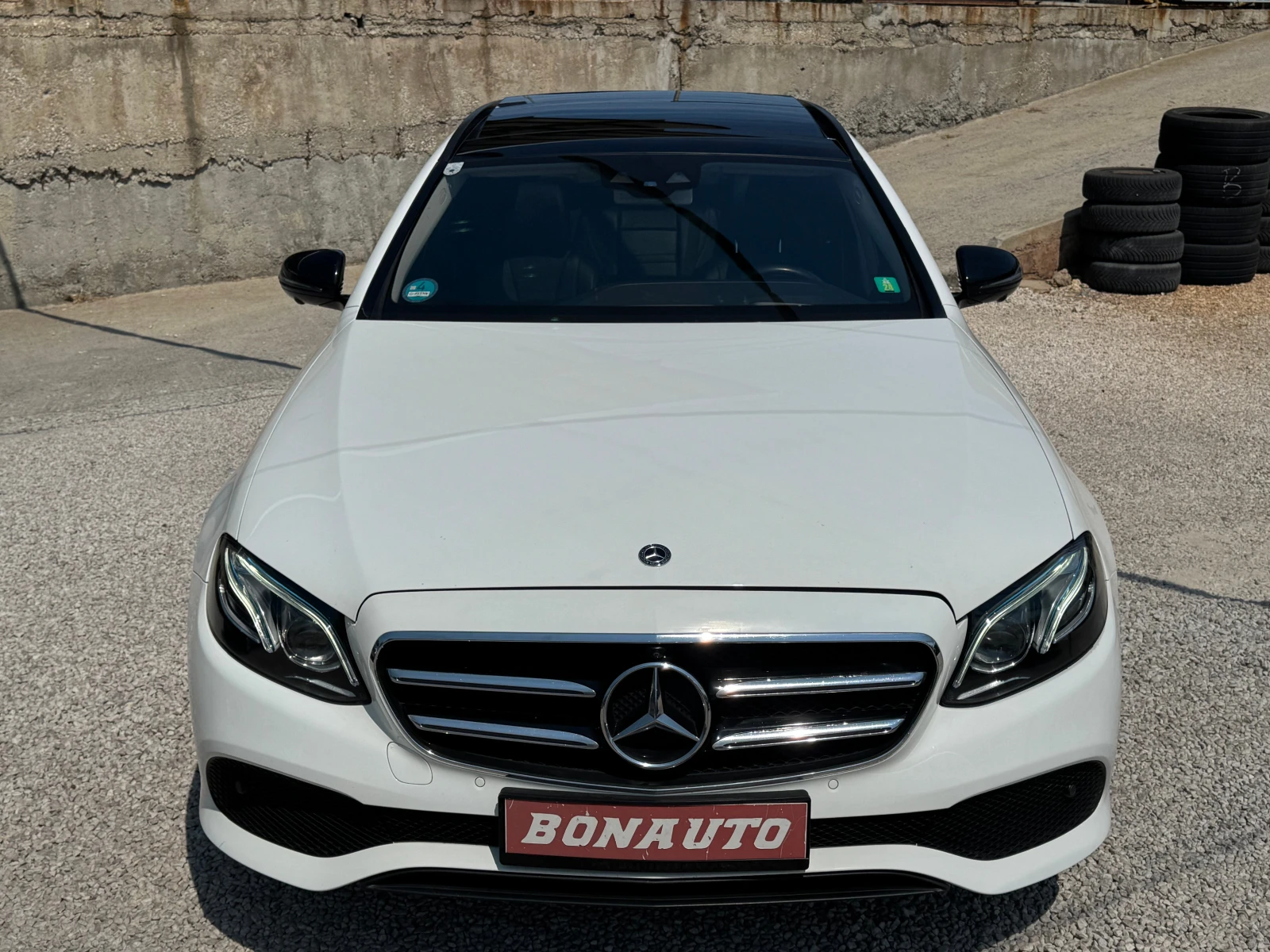 Mercedes-Benz E 220 ФУЛ ЕКСТРИ, снимка 2 - Автомобили и джипове - 55725179