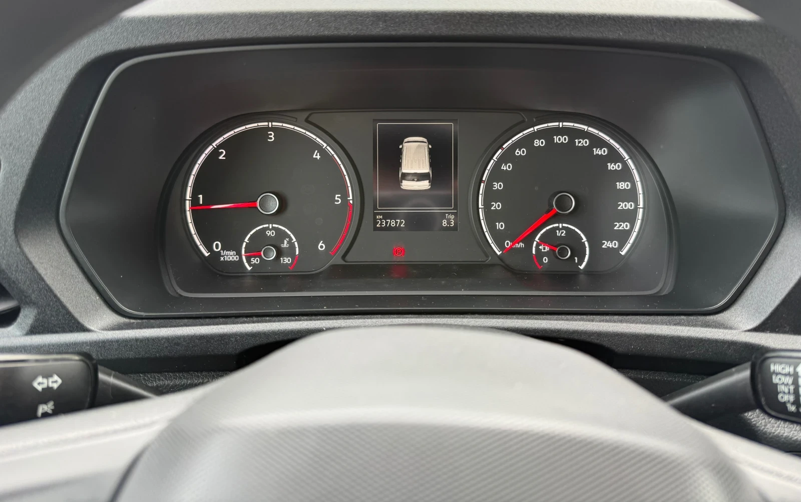VW Caddy 2.0TDI 2021г, снимка 13 - Автомобили и джипове - 56237214