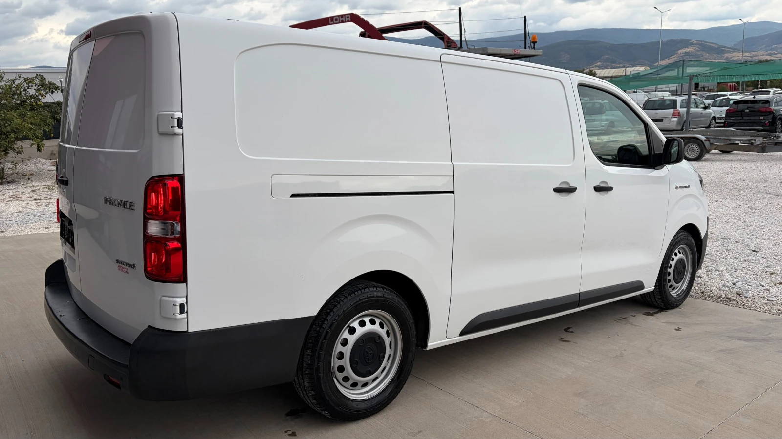 Toyota Proace City Verso 75kWh, снимка 4 - Автомобили и джипове - 56304211