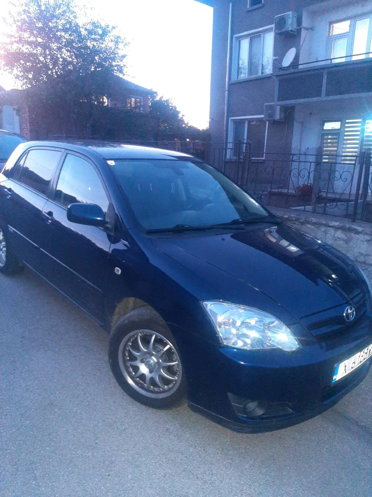 Toyota Corolla D4D, снимка 2 - Автомобили и джипове - 56584304