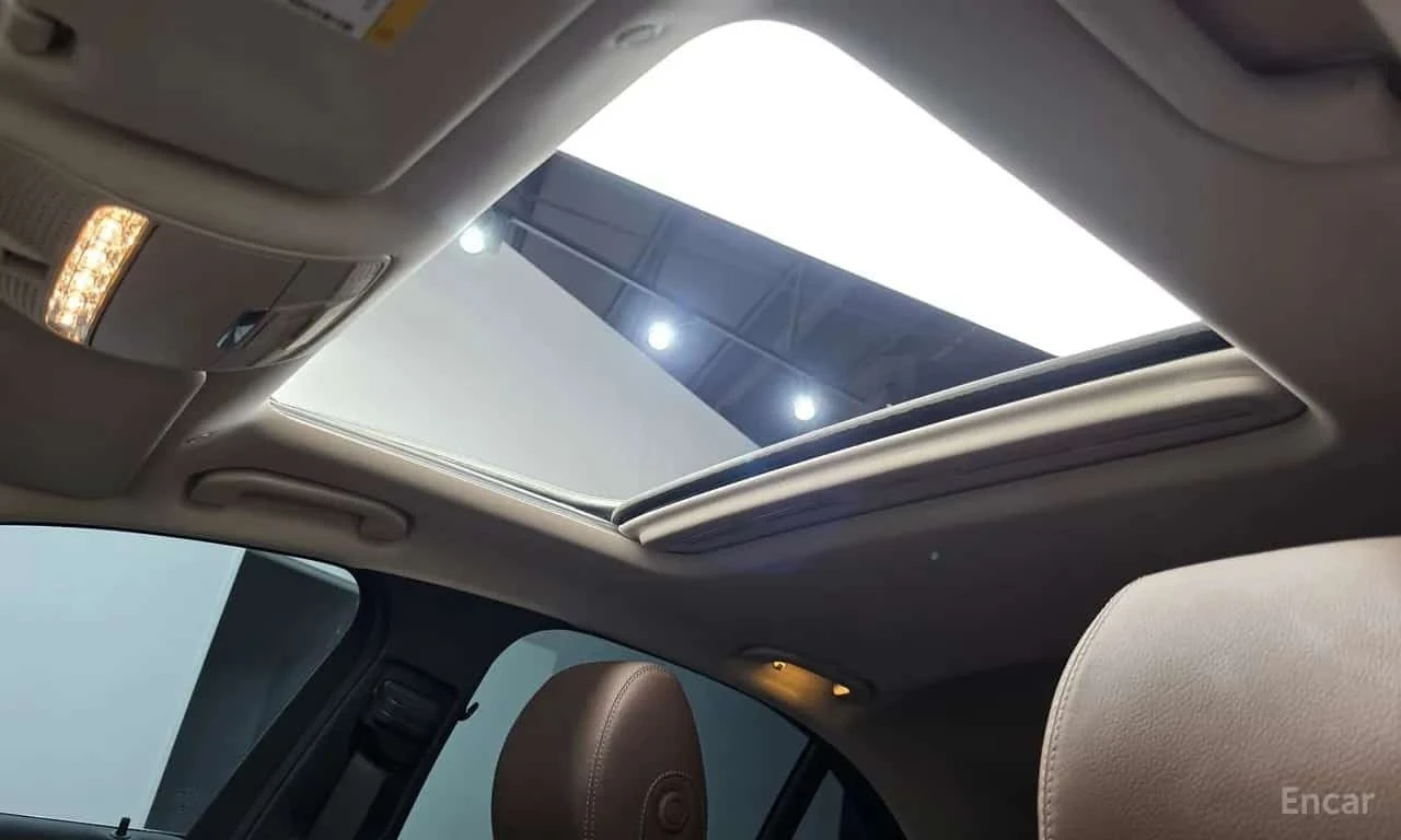 Mercedes-Benz E 300 * Avantgarde * ������ ���� �� �������� | Mobile.bg � ����������� 17