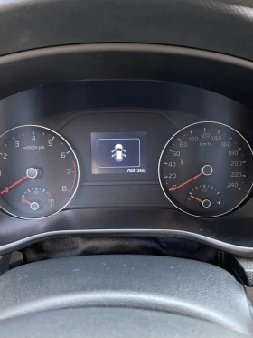 Kia Sportage 1.6, снимка 10