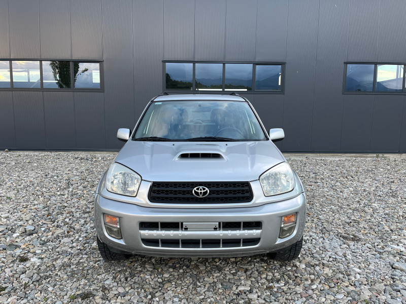 Toyota Rav4, снимка 2 - Автомобили и джипове - 45998066